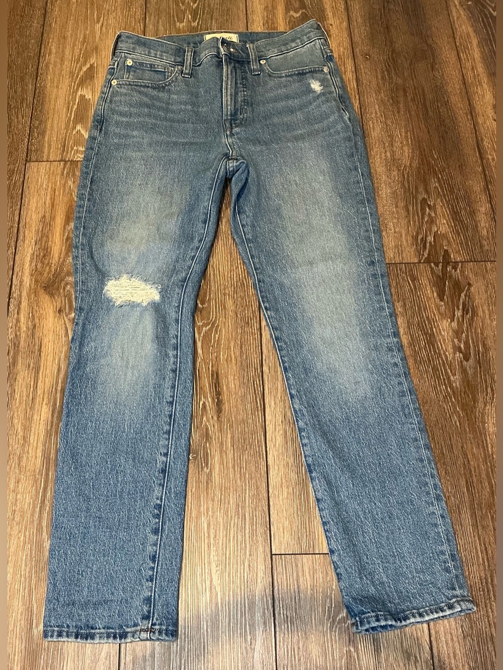 Madewell 25 Ainsdale Perfect Vintage 90s-Inspired Mom Jeans Knee Rip